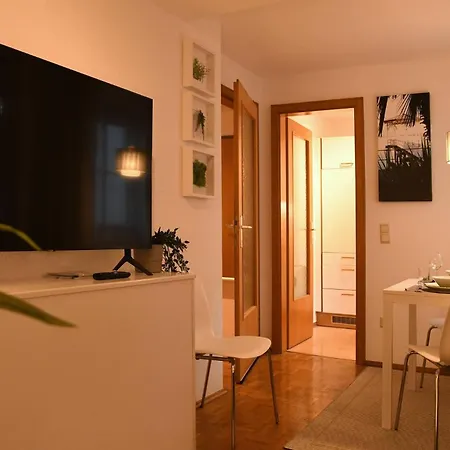 Deu5 Apartament